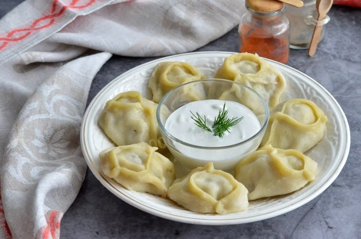 Jalal-Abad Food Tour, Manty - Kyrgyzstan