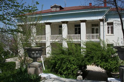 Jalal-Abad_city_Guide_sanatorium_1 Jalal-Abad Sanitorium, Kyrgyzstan